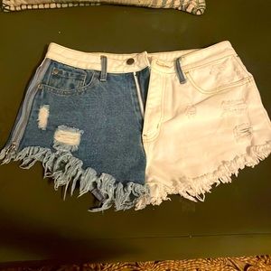 Bi color jean shorts